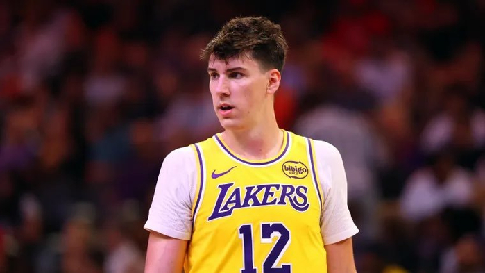 东契奇盛赞拉拉维亚：关键拼图助力球队突围