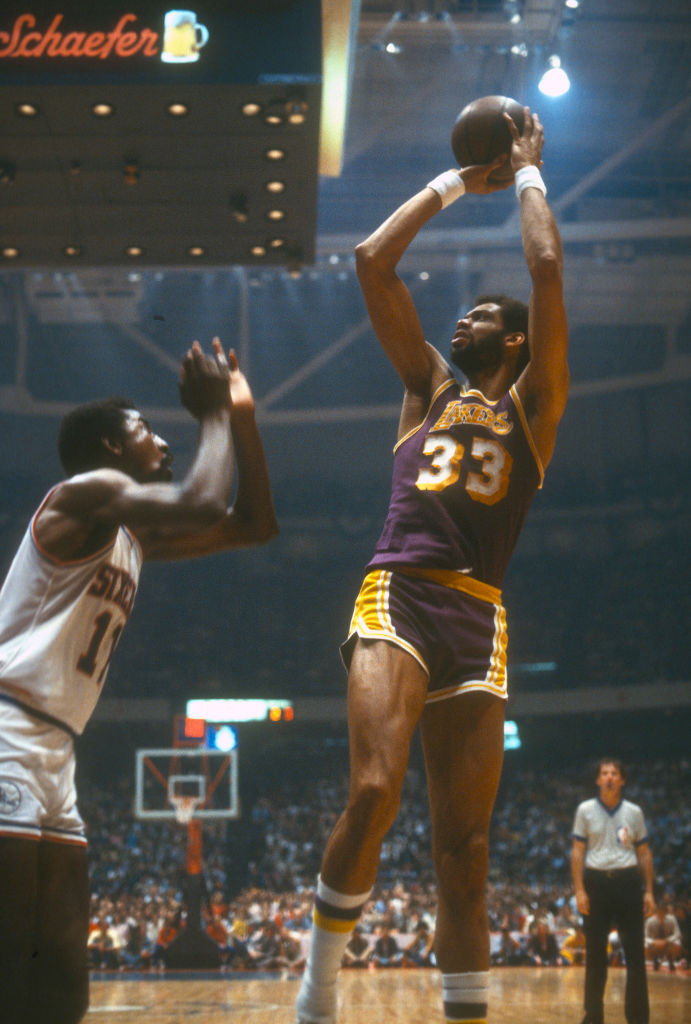 亚历山大创NBA客场得分纪录 破历史最长纪录并列